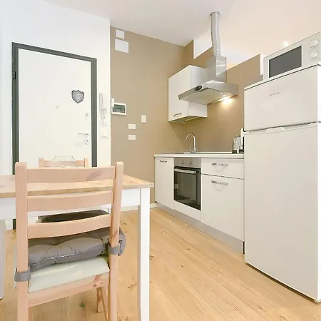 Ak Holidays 81 公寓